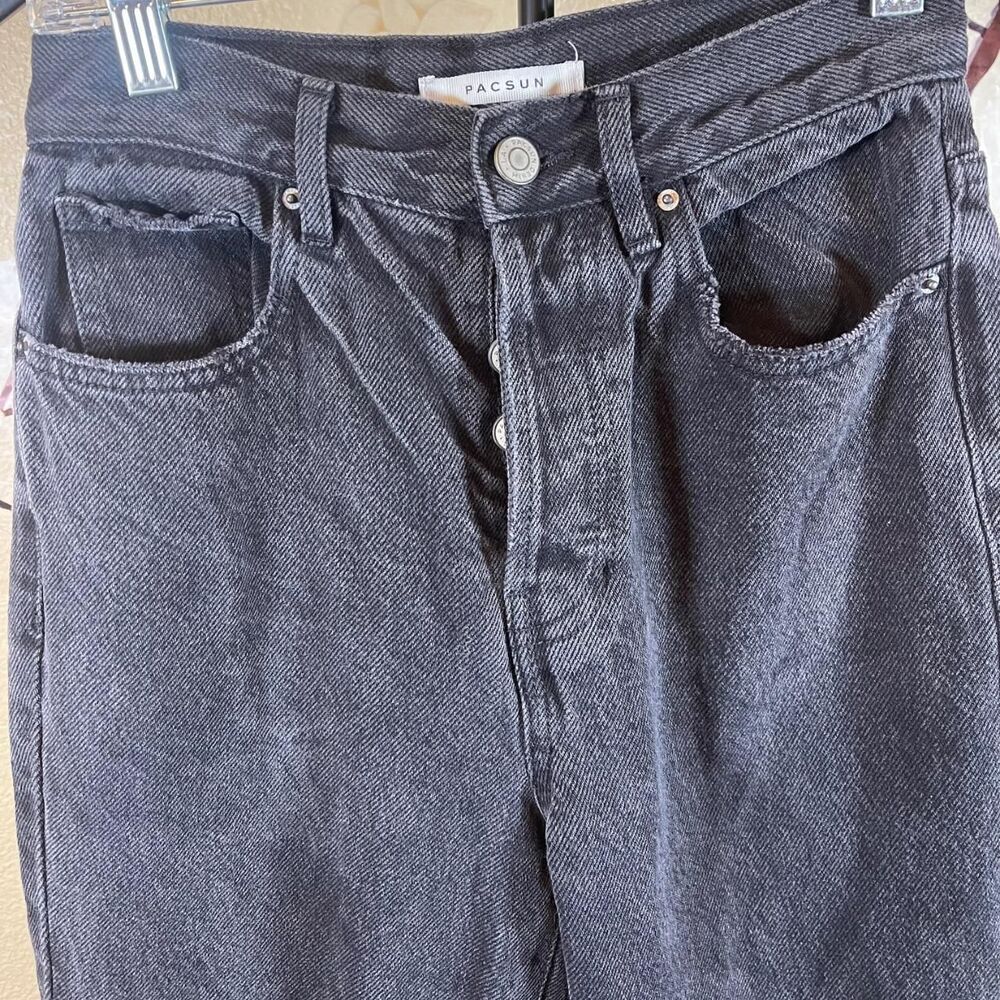 Pacsun women's black jeans 'Dad Jean" Size 24 dadcorp grundge goth